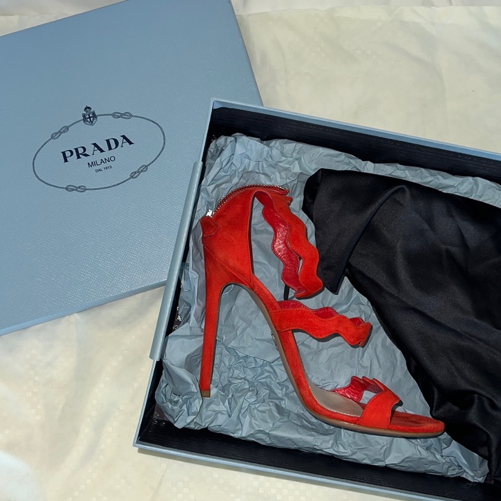Prada red heels size 39